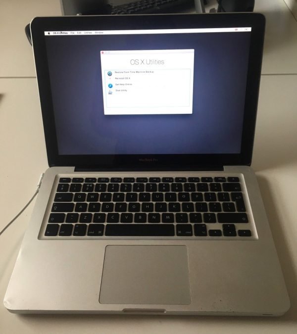 Apple MacBook Pro 13 (Mid 2010)